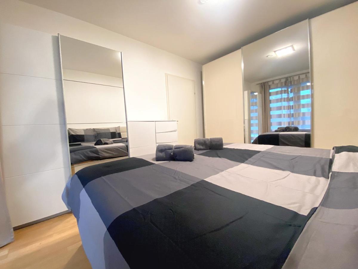 Near Lake Spacious & Furnished Beautiful Apartment Вена Экстерьер фото